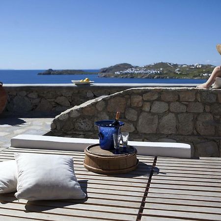 אורנוס Beachfront Mykonos Guest House מראה חיצוני תמונה