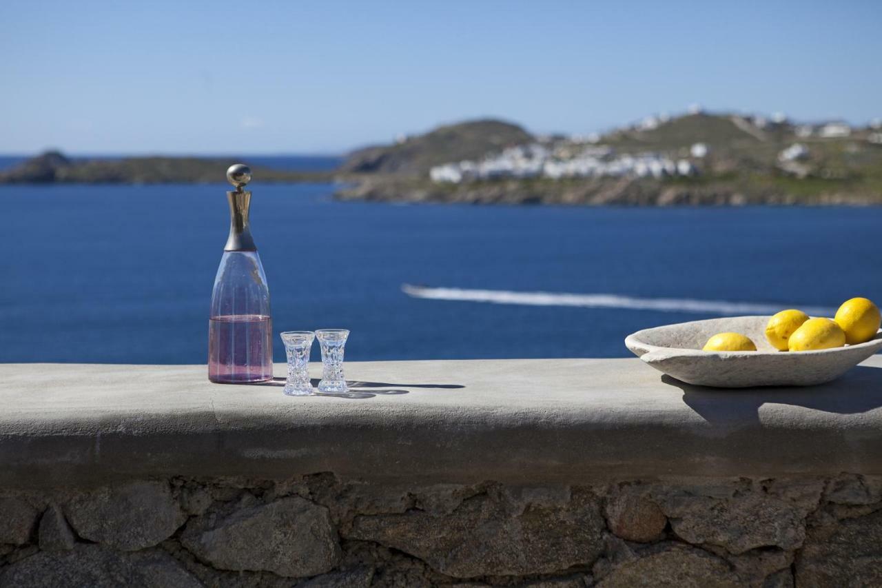 אורנוס Beachfront Mykonos Guest House מראה חיצוני תמונה