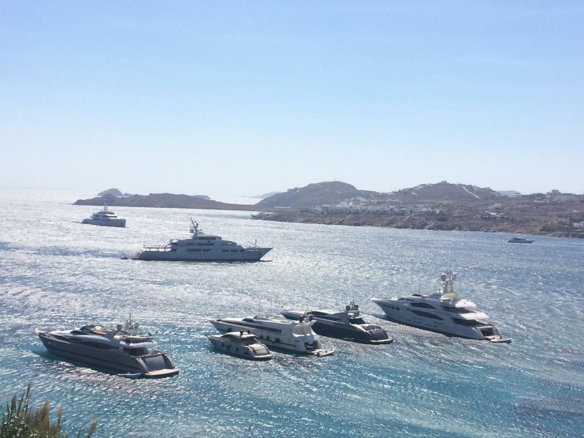 אורנוס Beachfront Mykonos Guest House מראה חיצוני תמונה