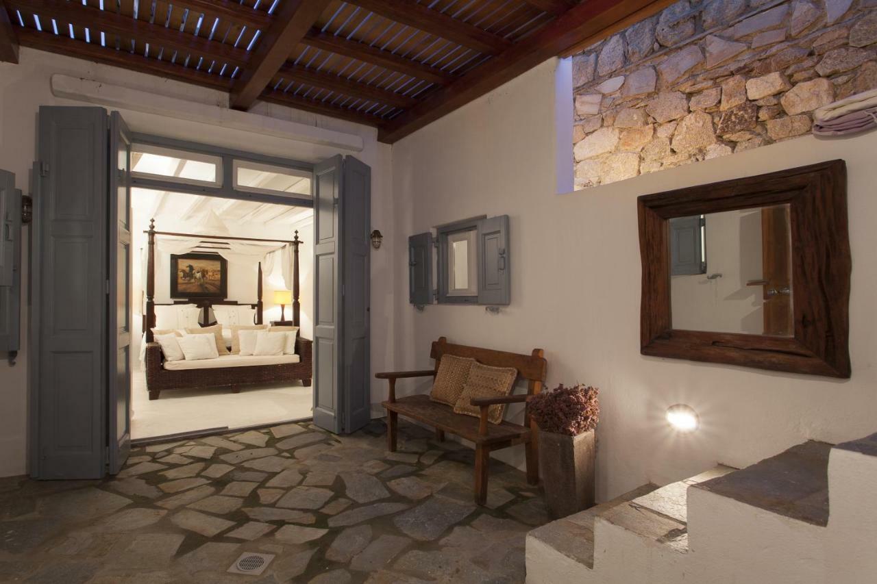 אורנוס Beachfront Mykonos Guest House מראה חיצוני תמונה